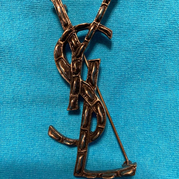 Saint Lauren Opyum textured croco brooch - Picture 3 of 9